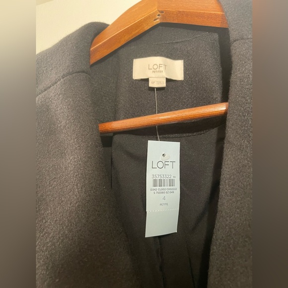 NWT Brushed Herringbone Long Modern Blazer Size 4 petite - Picture 3 of 6